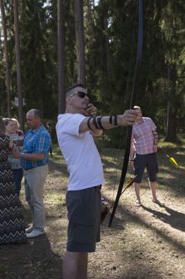 Klpsa pildi vaatamiseks tissuuruses