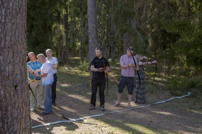 Klpsa pildi vaatamiseks tissuuruses