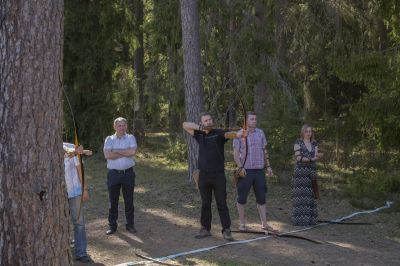 Klpsa pildi vaatamiseks tissuuruses
